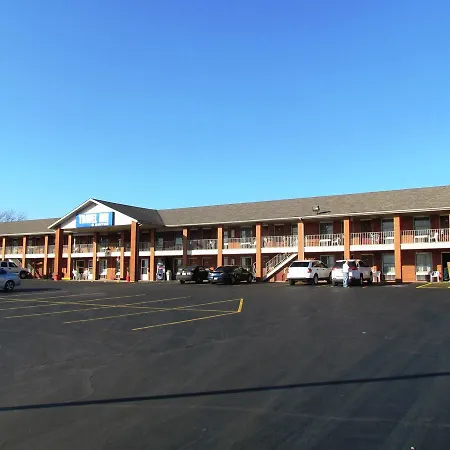 Travel Inn & Suites